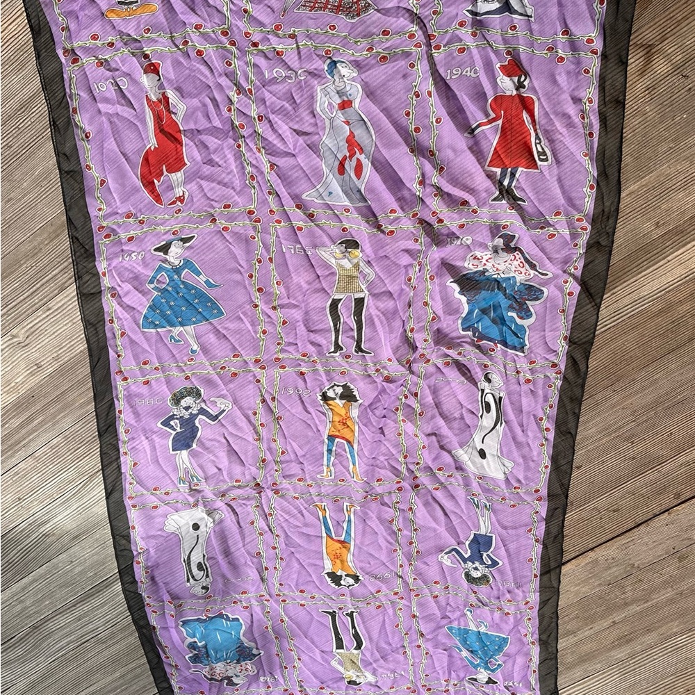 Moschino Olive Oyl silk chiffon scarf wrap, 29 x 66 inches - Picture 3 of 8